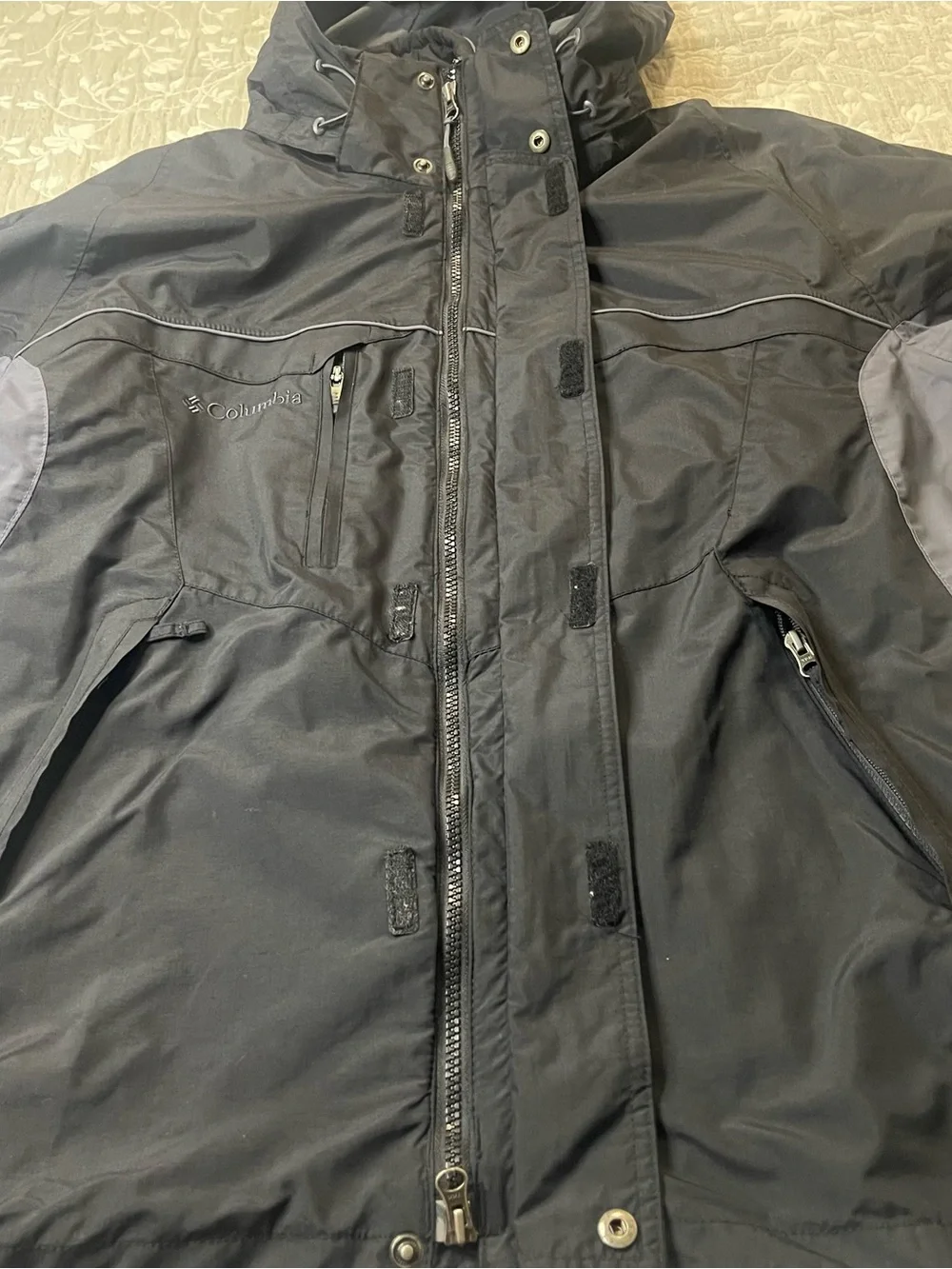Vintage Columbia Sportswear Black Gray Hooded Jacket Men’s Large